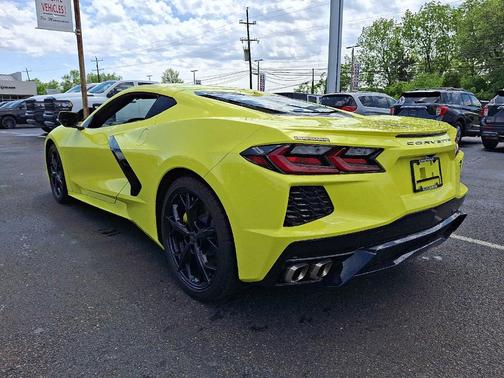 2022 Chevrolet Corvette Stingray w/2LT