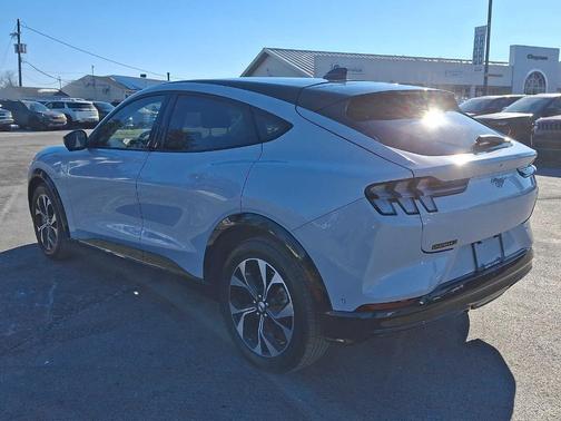 2021 Ford Mustang Mach-E Premium