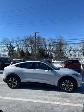 2021 Ford Mustang Mach-E Premium