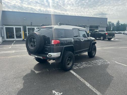 2007 Toyota FJ Cruiser Base (Retail Orders Only) (A5)