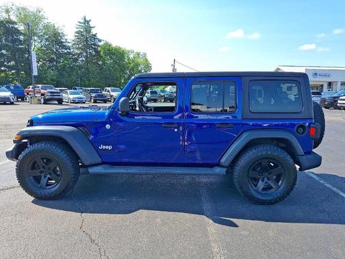 2018 Jeep Wrangler Unlimited Sport