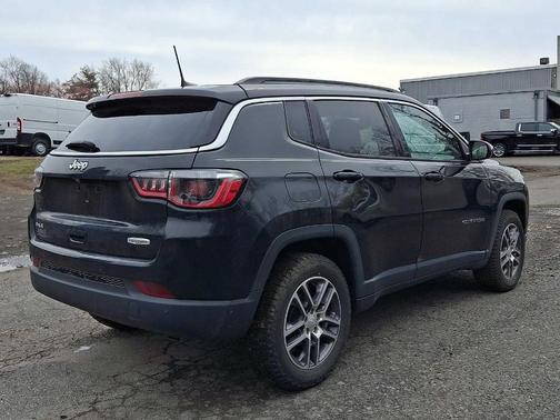 Diamond Black 2020 Jeep Compass Latitude