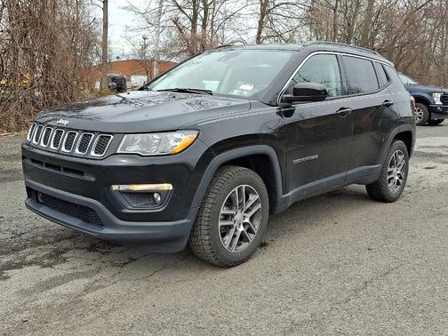 Diamond Black 2020 Jeep Compass Latitude