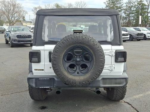 2018 Jeep Wrangler Sport