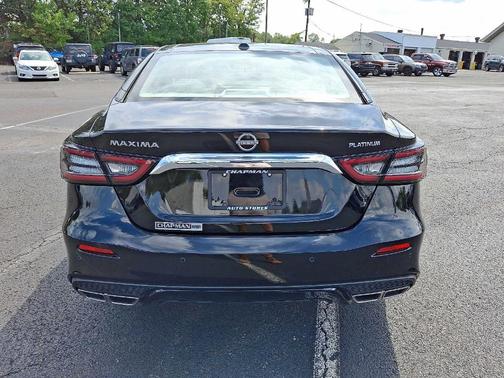 2023 Nissan Maxima Platinum