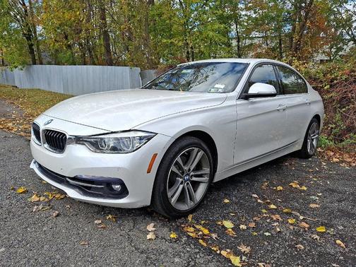 2017 BMW 330 i xDrive