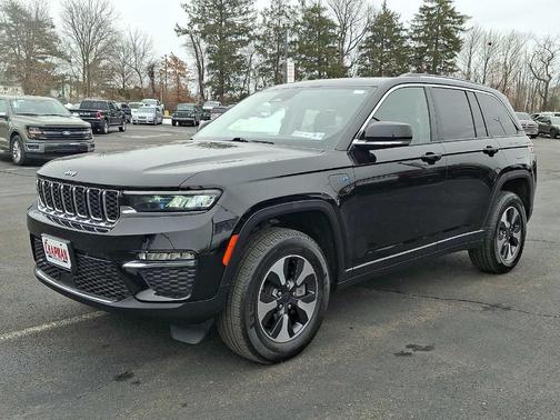 2023 Jeep Grand Cherokee 4xe Base