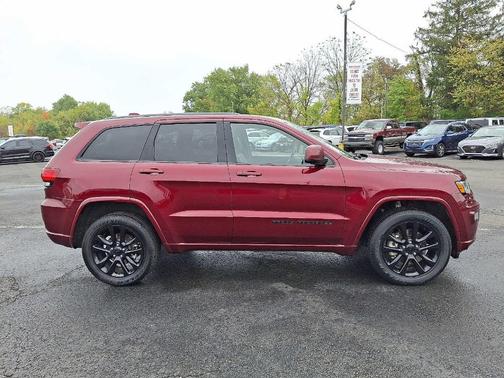 2021 Jeep Grand Cherokee Laredo X