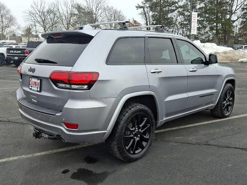 2018 Jeep Grand Cherokee Altitude