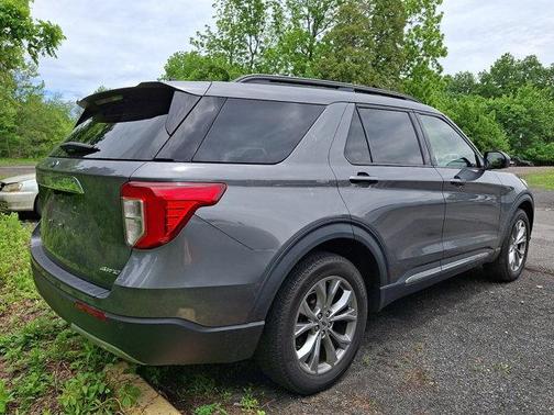 Carbonized Gray Metallic 2023 Ford Explorer XLT