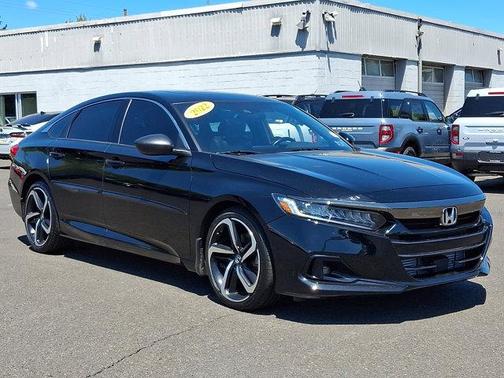 Crystal Black Pearl 2022 Honda Accord Sport 2.0T