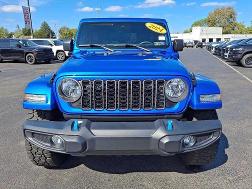2024 Jeep Wrangler 4xe Sport