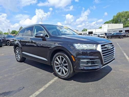 2019 Audi Q7 55 Premium Plus