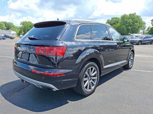 2019 Audi Q7 55 Premium Plus