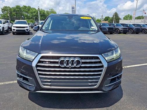 2019 Audi Q7 55 Premium Plus