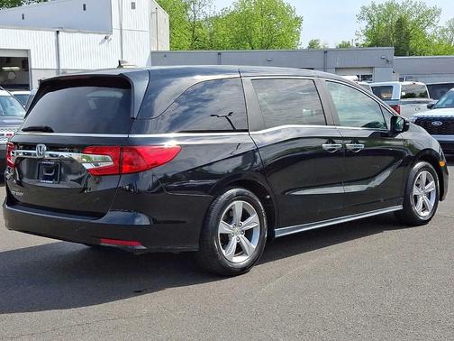 Crystal Black Pearl 2018 Honda Odyssey EX-L