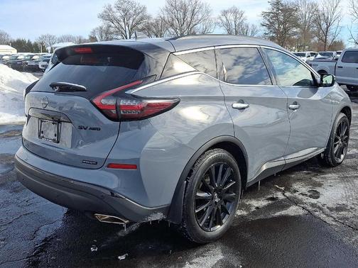 2023 Nissan Murano SV