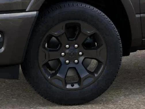 Granite Crystal Clearcoat Metallic 2026 RAM 1500 Big Horn/Lone Star