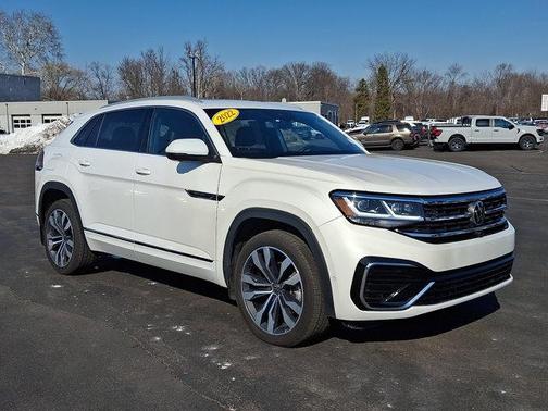 2022 Volkswagen Atlas Cross Sport 3.6L V6 SEL Premium R-Line