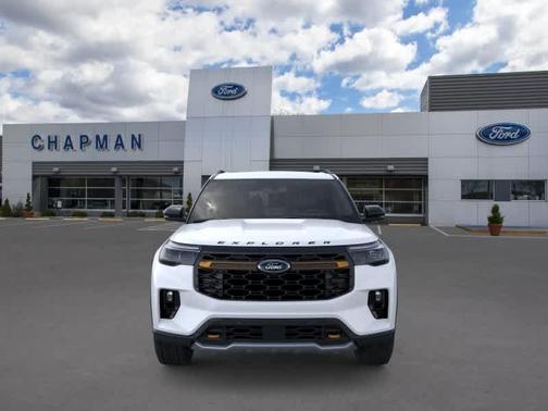 Star White 2026 Ford Explorer Tremor
