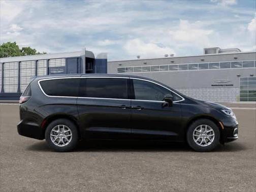 Diamond Black 2026 Chrysler Pacifica Select