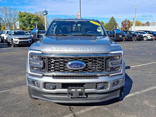 2024 Ford F-450 LIMITED 8