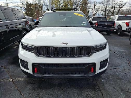 2022 Jeep Grand Cherokee Trailhawk