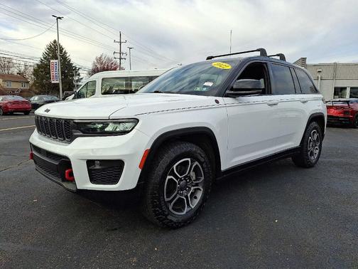 2022 Jeep Grand Cherokee Trailhawk