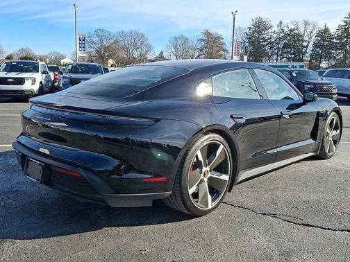 2022 Porsche Taycan 4S