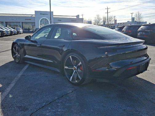 2022 Porsche Taycan 4S