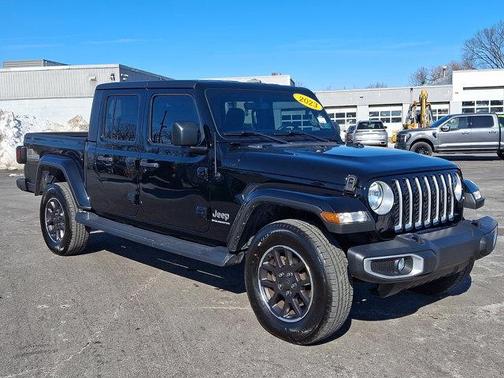 2023 Jeep Gladiator Overland