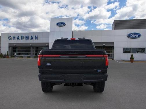 2025 Ford F-150 Lightning LARIAT