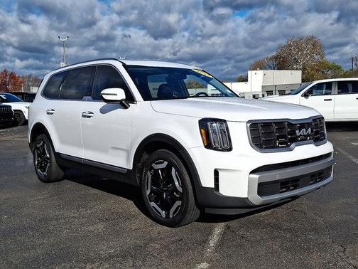 2023 Kia Telluride S