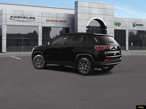 Diamond Black 2026 Jeep Compass Latitude