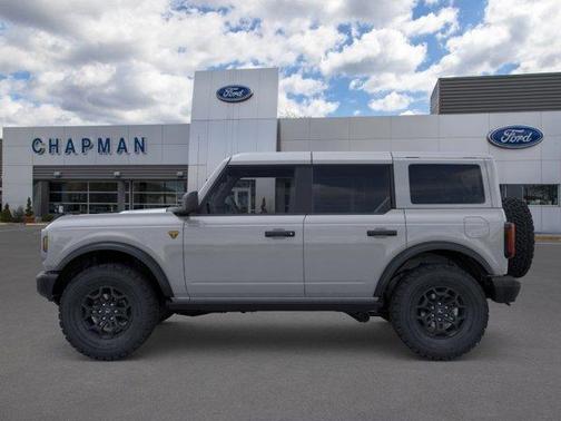 Avalanche Gray 2026 Ford Bronco Badlands