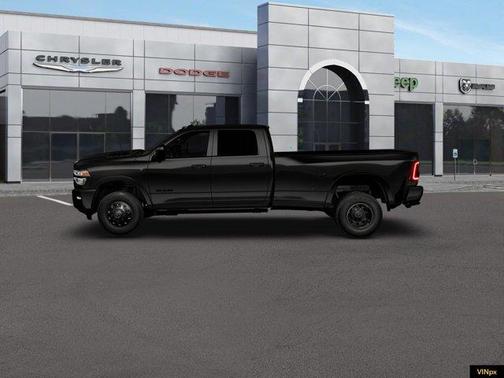 Diamond Black 2026 RAM 3500 Limited