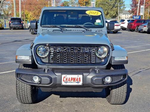 2025 Jeep Gladiator Sport