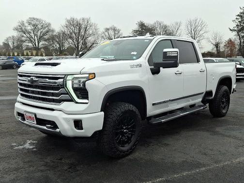 2024 Chevrolet Silverado 3500 High Country