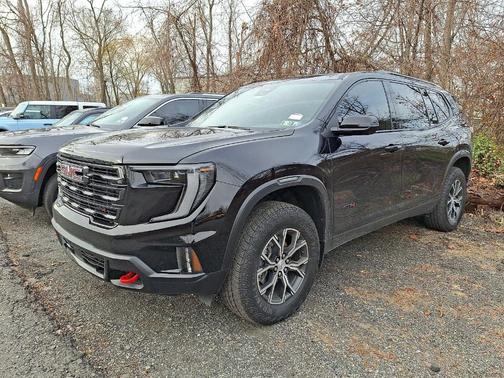 2024 GMC Acadia AT4
