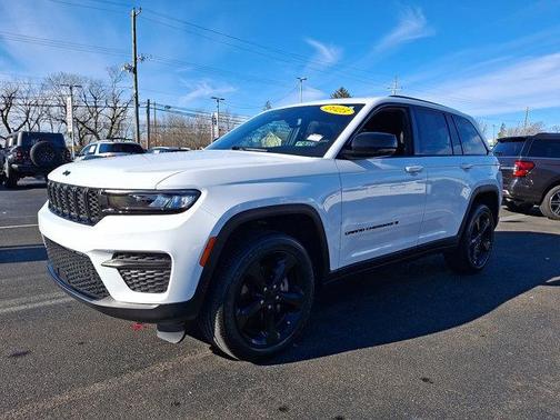 2023 Jeep Grand Cherokee Altitude