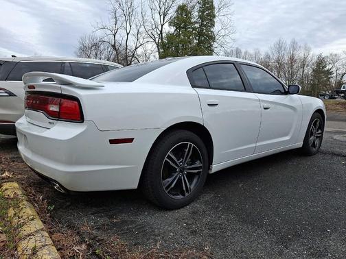 2014 Dodge Charger SXT