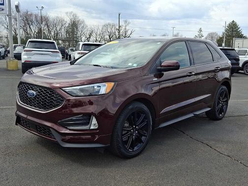 2022 Ford Edge ST-Line