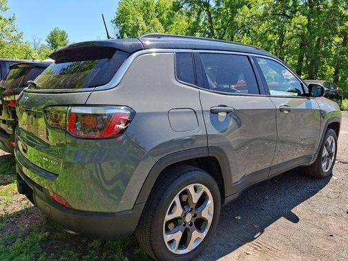 Sting Gray Clearcoat 2020 Jeep Compass Limited