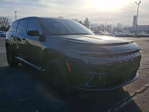 2024 Jeep Wagoneer S Launch Edition