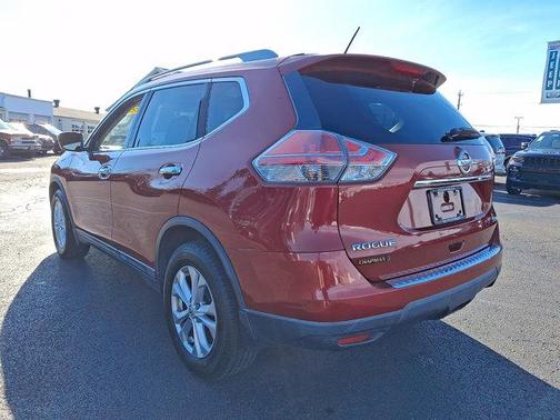 2016 Nissan Rogue SV
