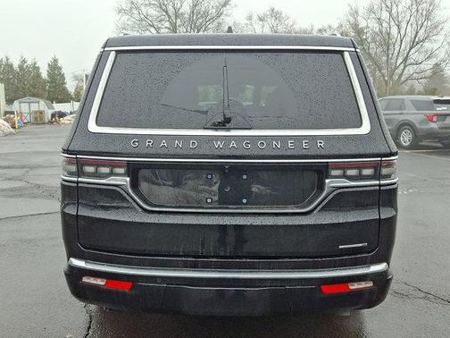 2024 Jeep Grand Wagoneer Series III