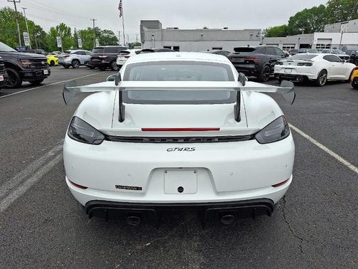 2024 Porsche 718 Cayman GT4 RS