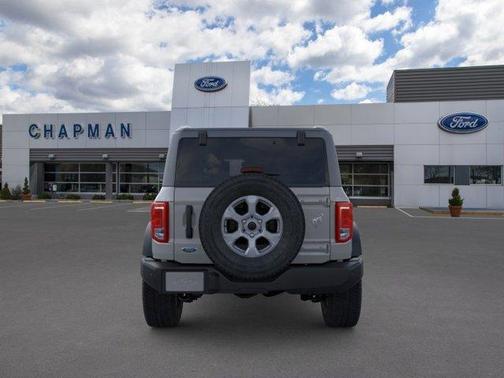Avalanche Gray 2026 Ford Bronco Big Bend