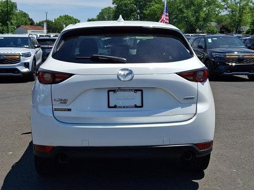 Snowflake White Pearl Metallic 2017 Mazda CX-5 Grand Touring