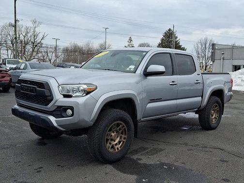 2022 Toyota Tacoma SR5